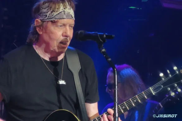 03_george-thorogood